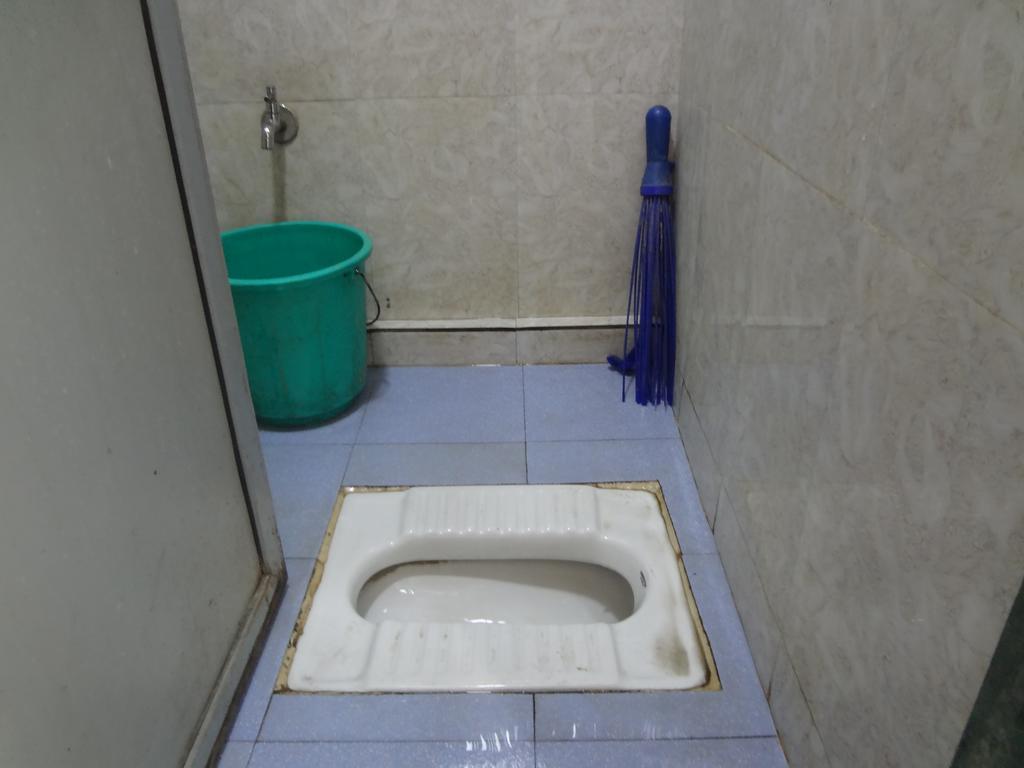 Aashiyana Dormitory Bombay Extérieur photo